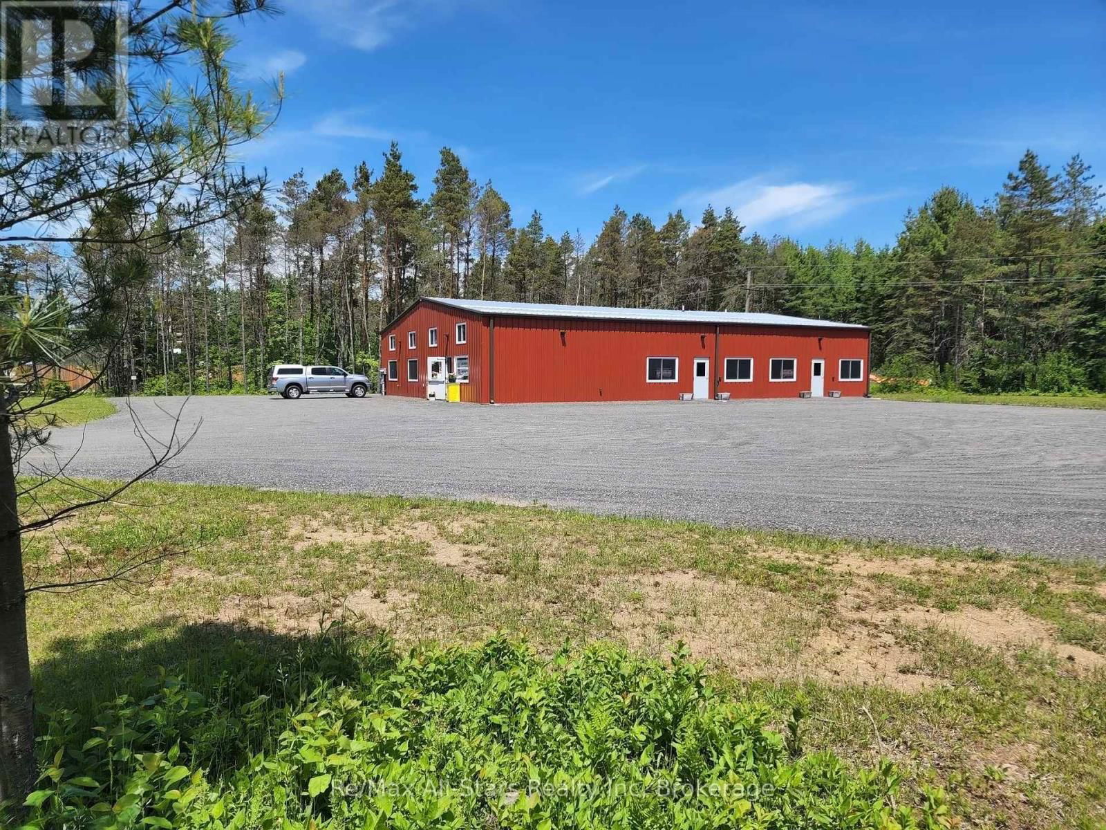Unit 2 - 25754 35 HIGHWAY N ROAD SOUTH Image 4