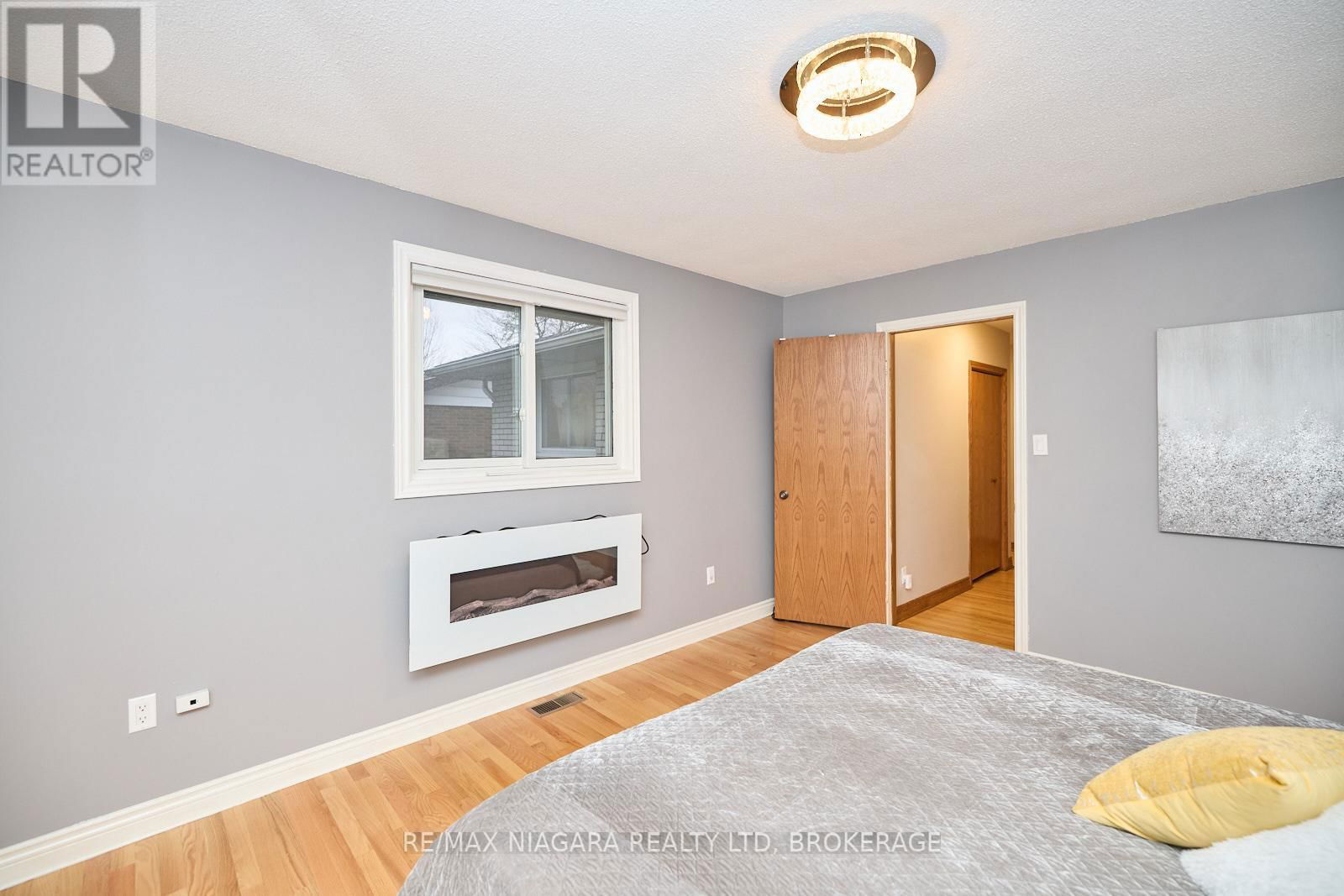 27 WALTS STREET Image 15