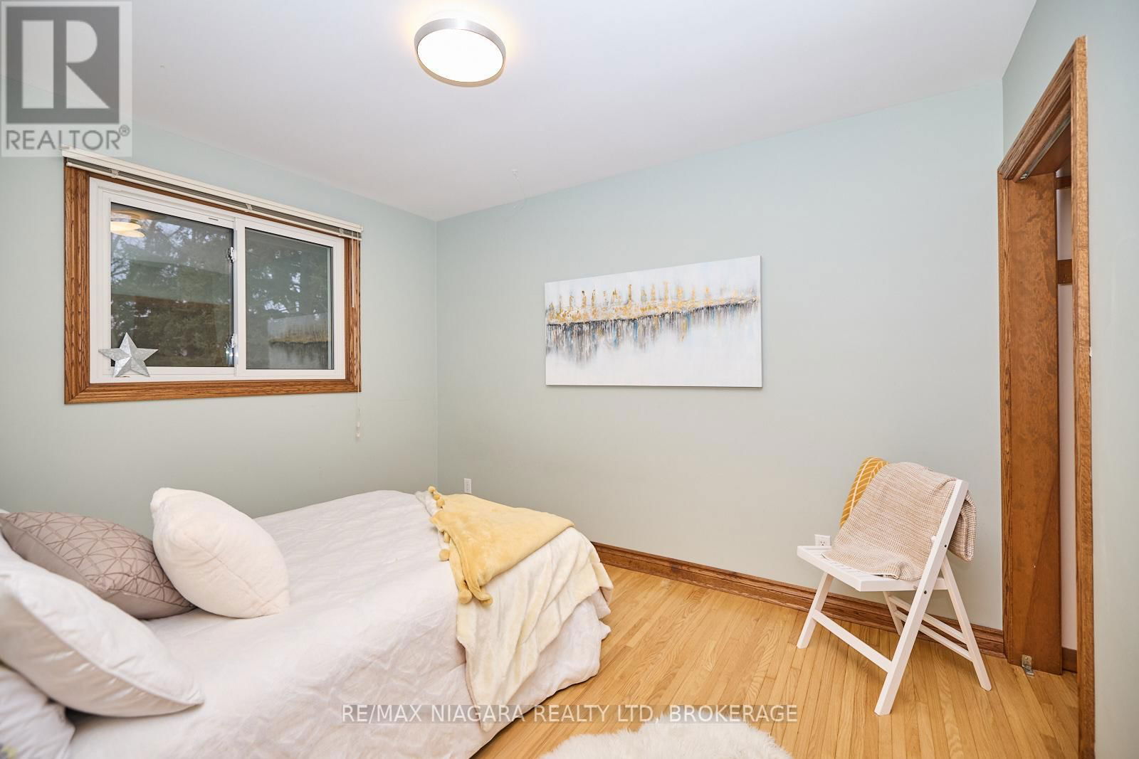 27 WALTS STREET Image 17