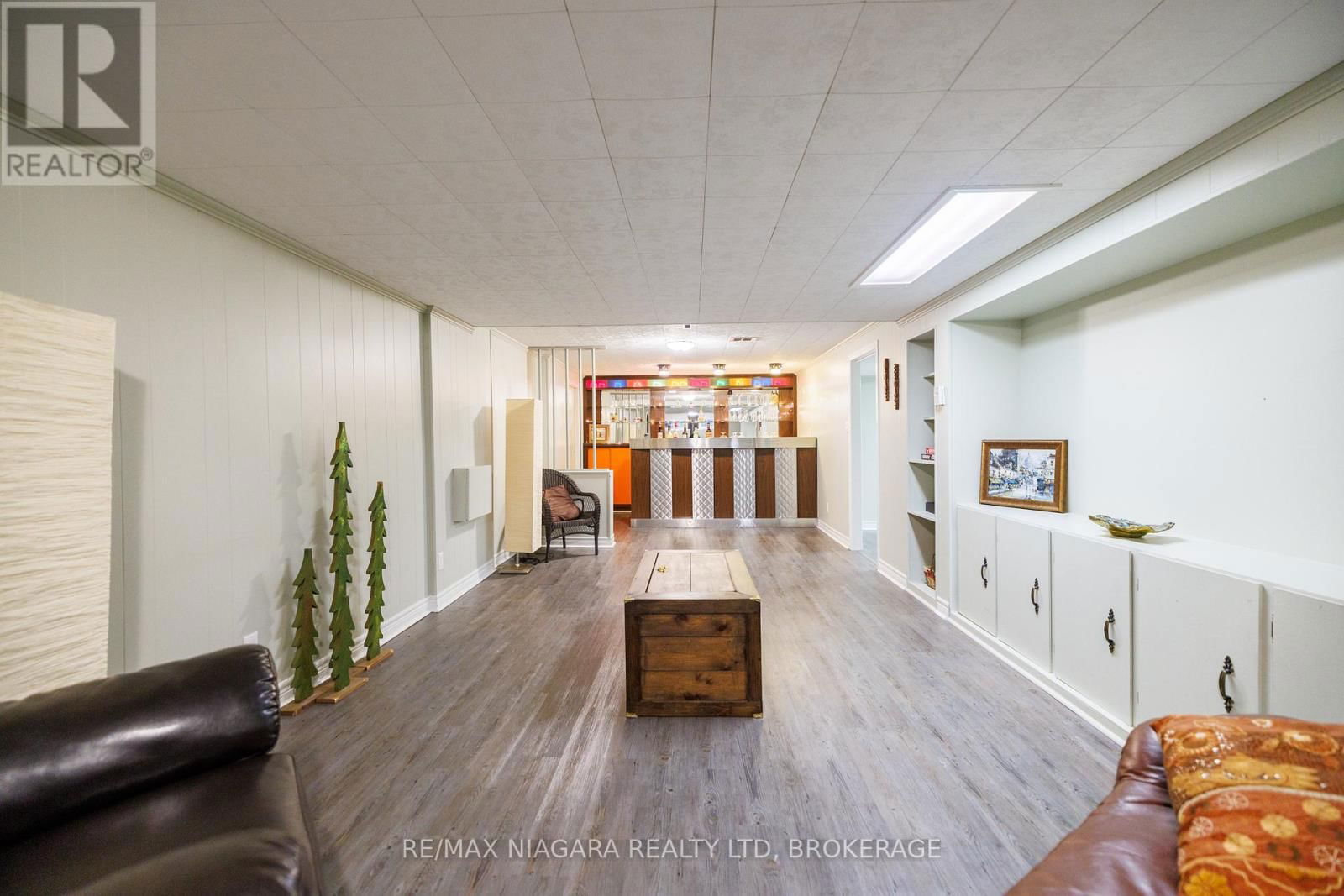 27 WALTS STREET Image 25