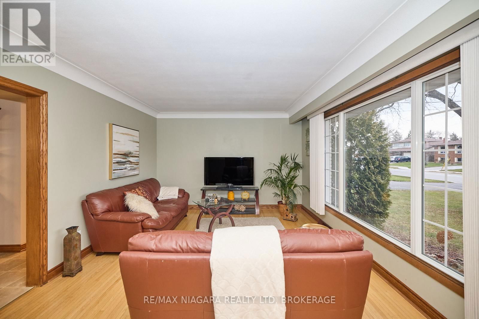 27 WALTS STREET Image 5