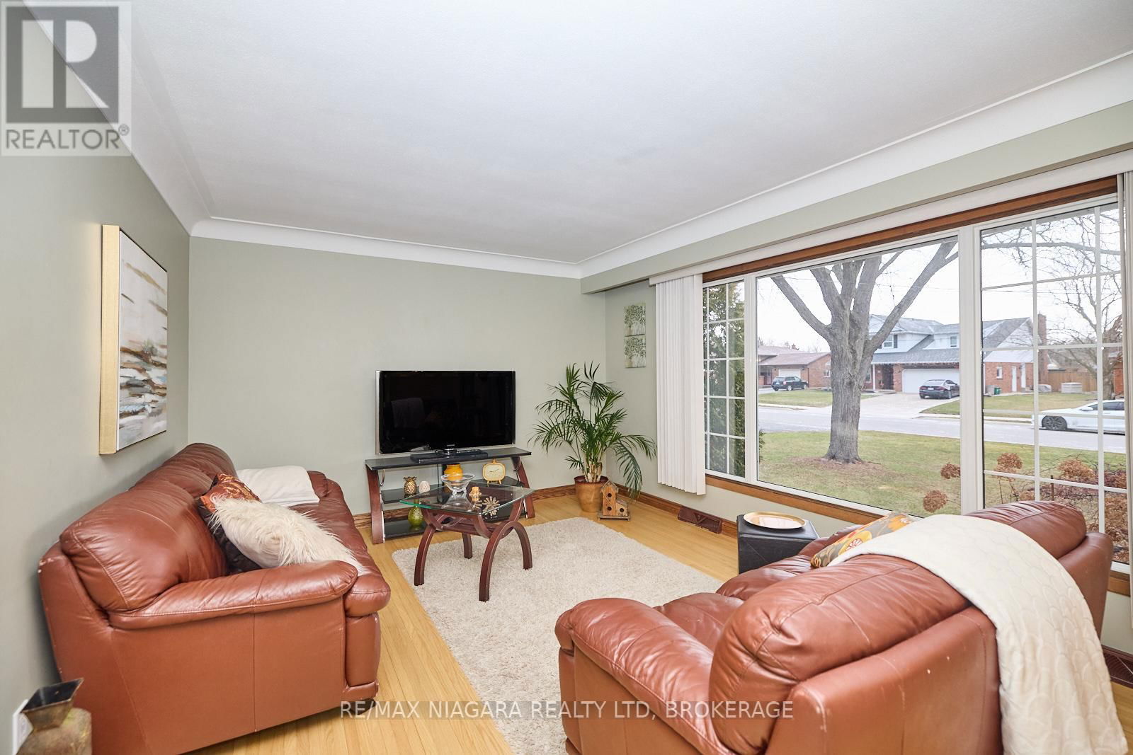 27 WALTS STREET Image 6