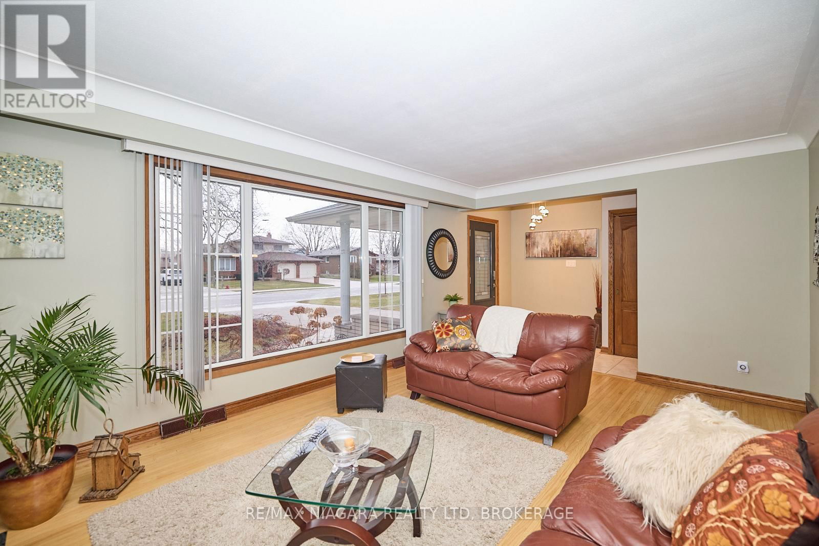 27 WALTS STREET Image 7