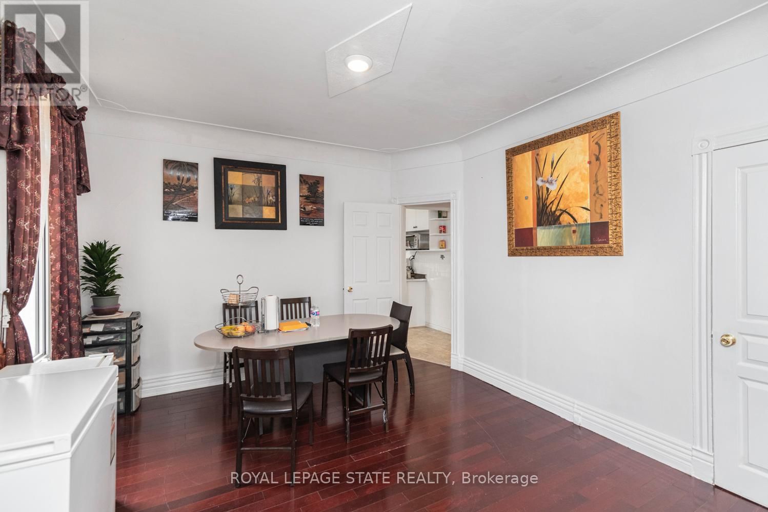 47 CLYDE STREET Image 15
