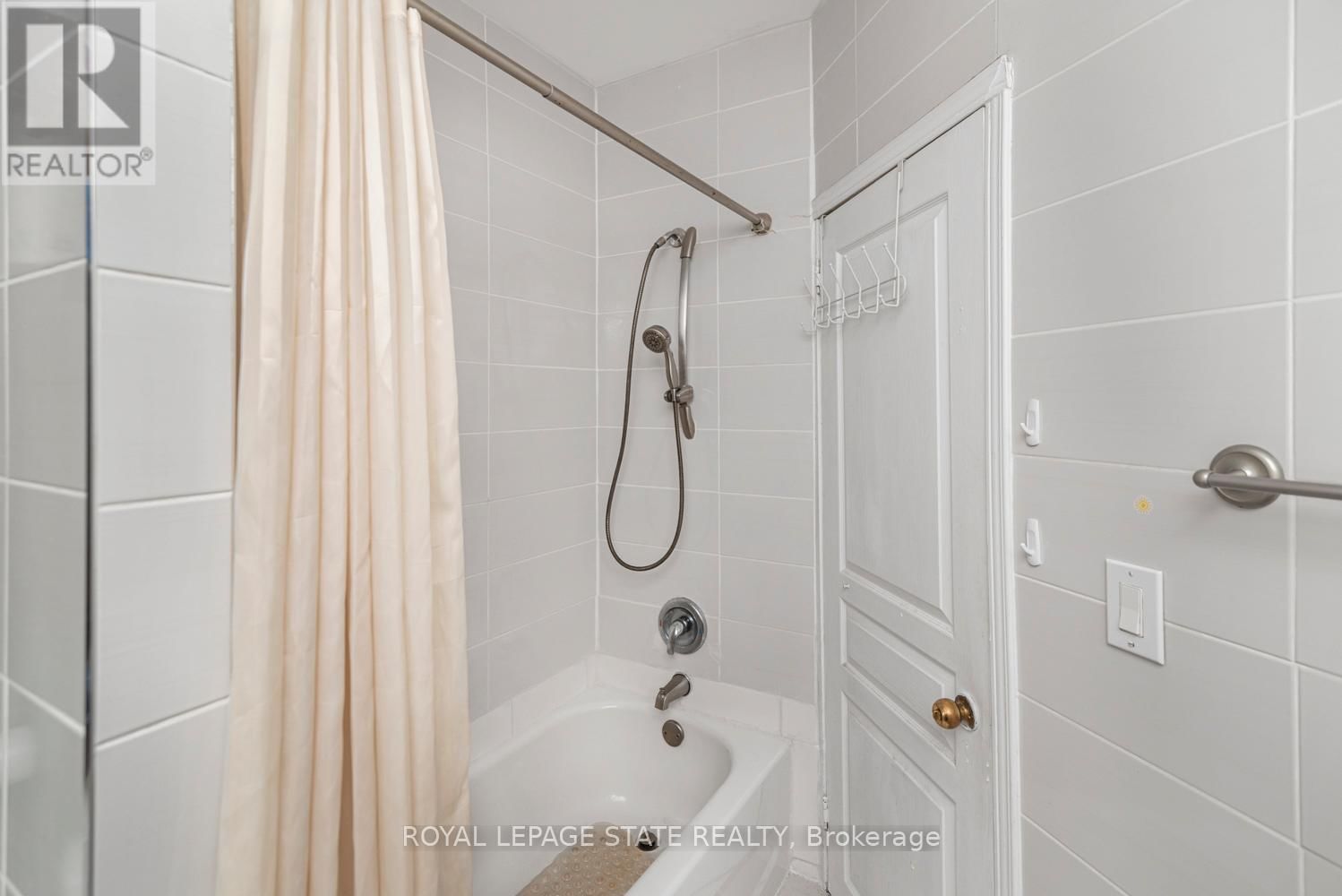 47 CLYDE STREET Image 29