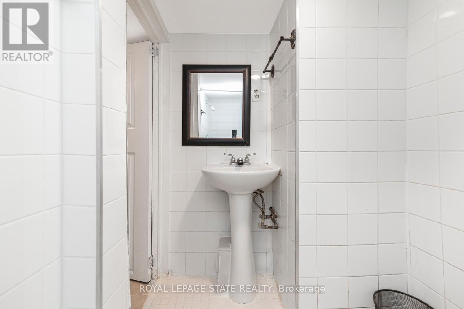 47 CLYDE STREET Image 32