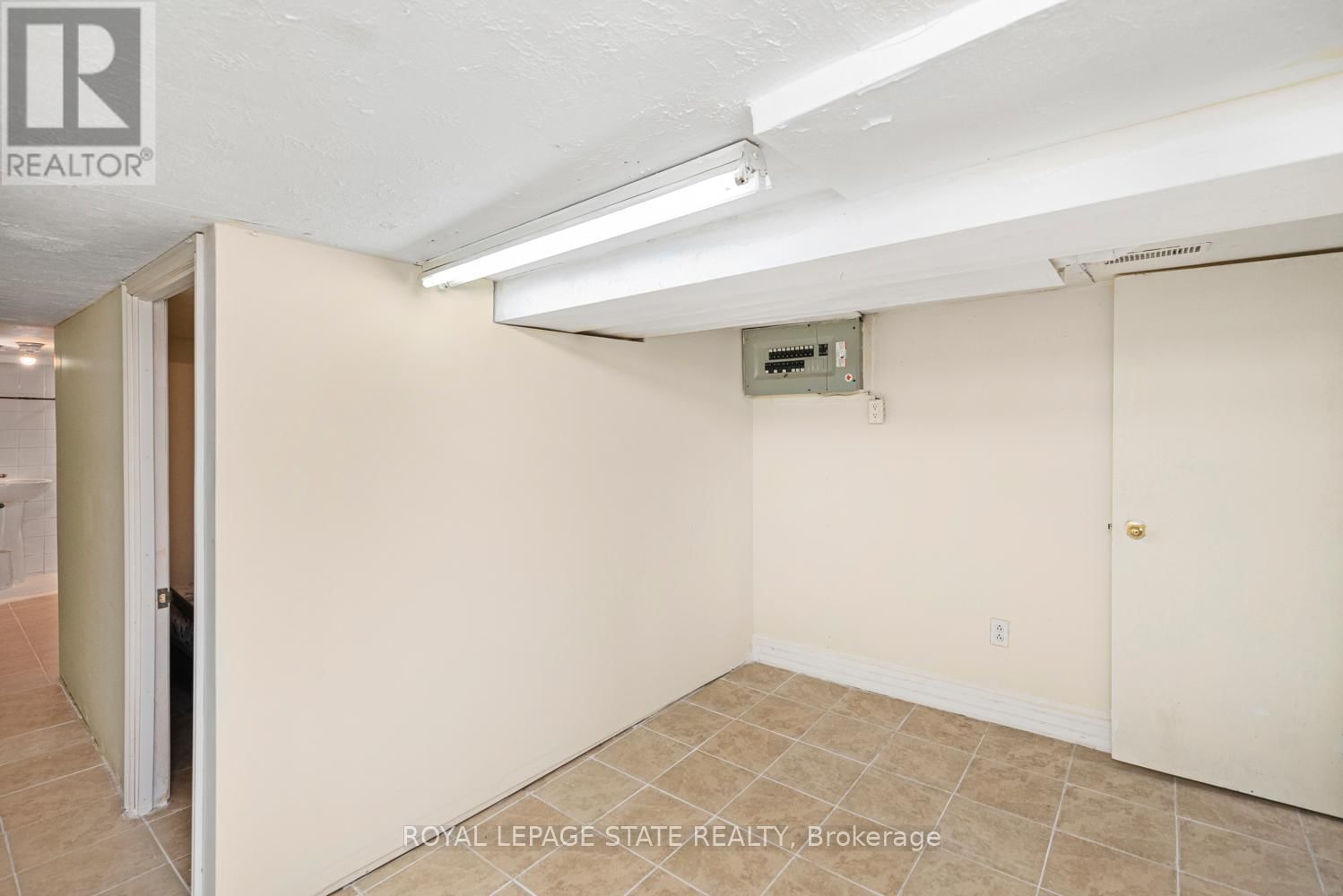 47 CLYDE STREET Image 37