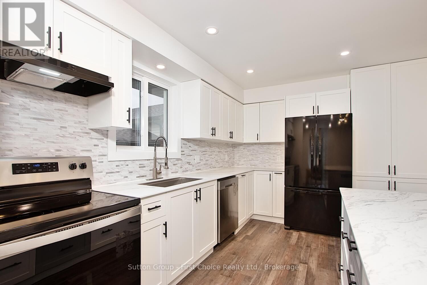 131 BRIARHILL DRIVE Image 10