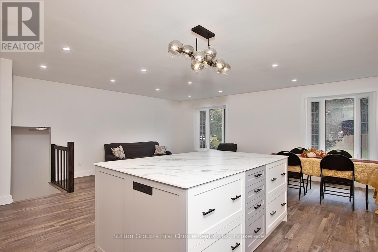 131 BRIARHILL DRIVE Image 11