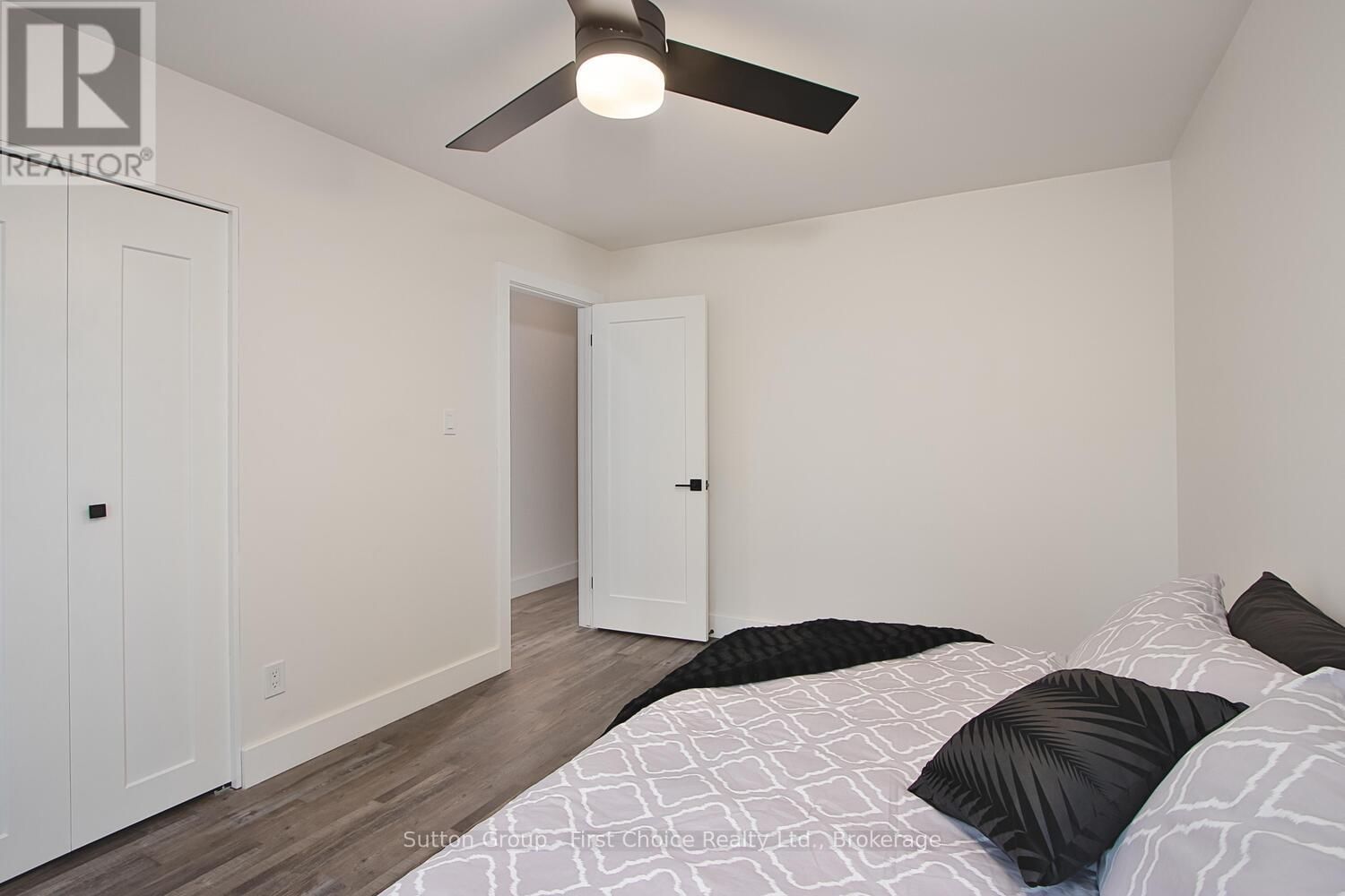 131 BRIARHILL DRIVE Image 14
