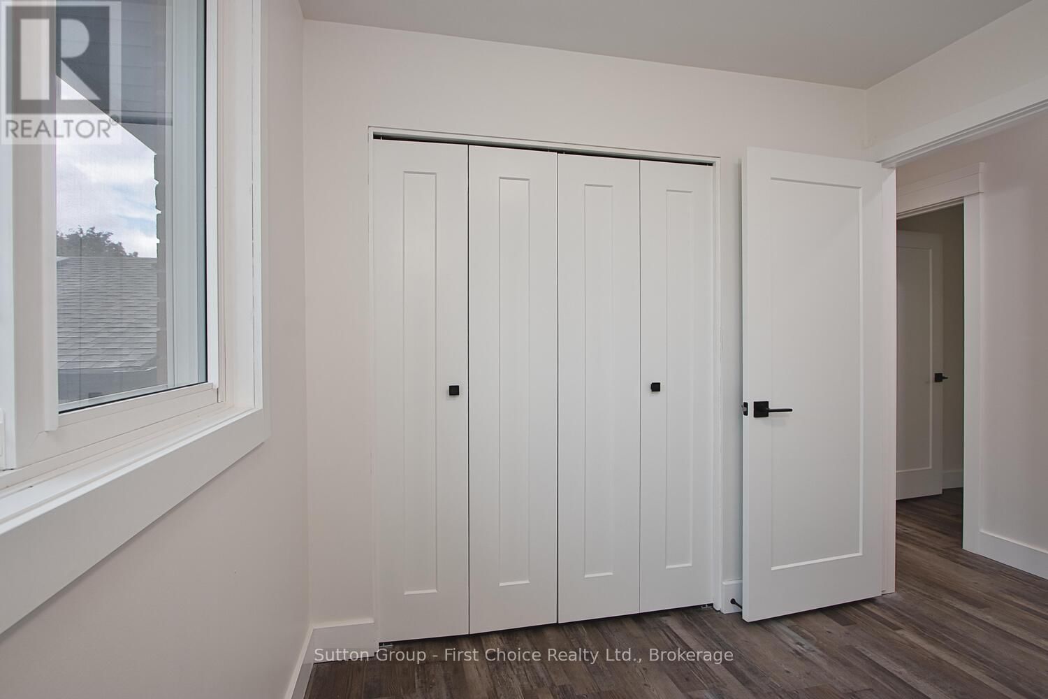 131 BRIARHILL DRIVE Image 16