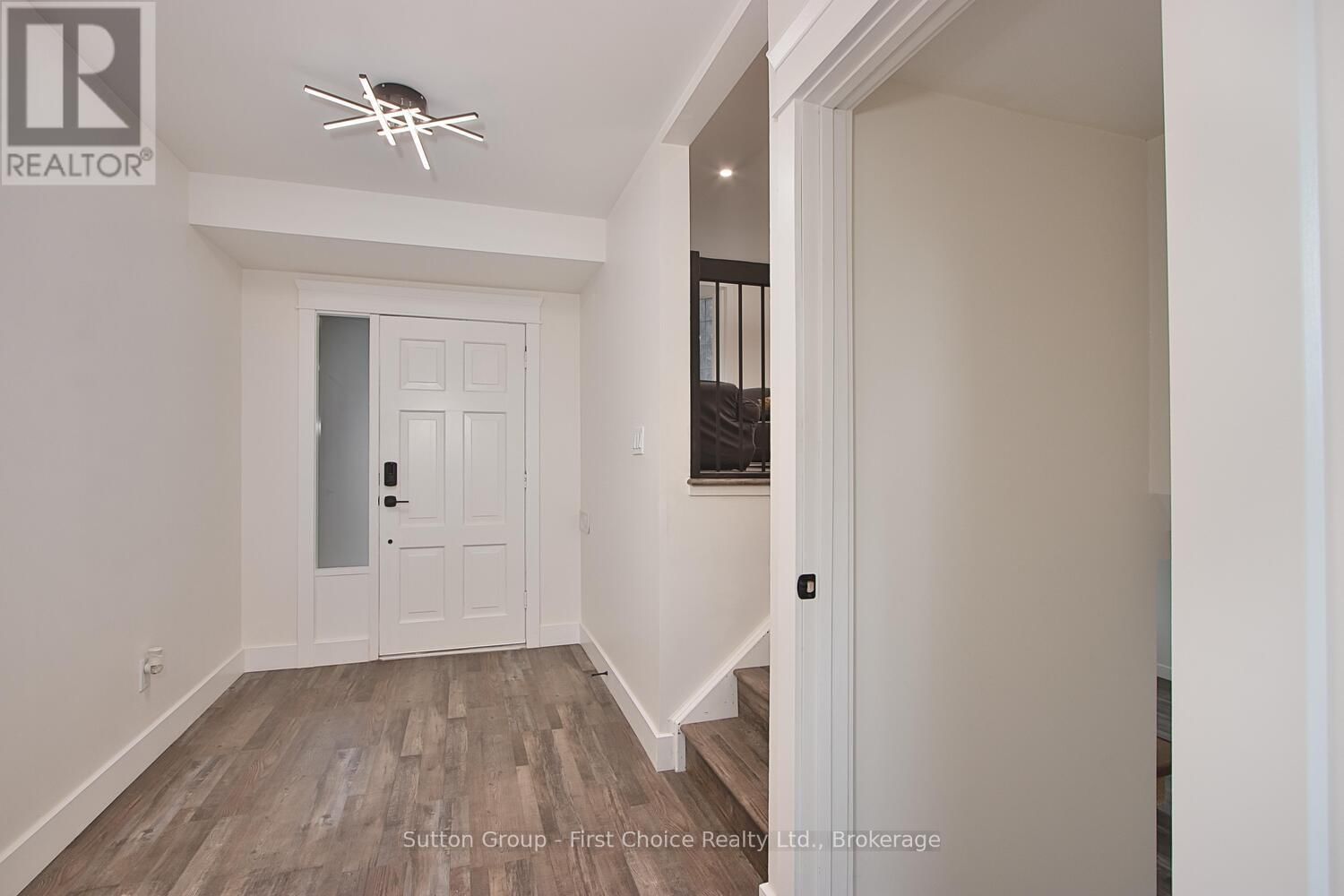 131 BRIARHILL DRIVE Image 4