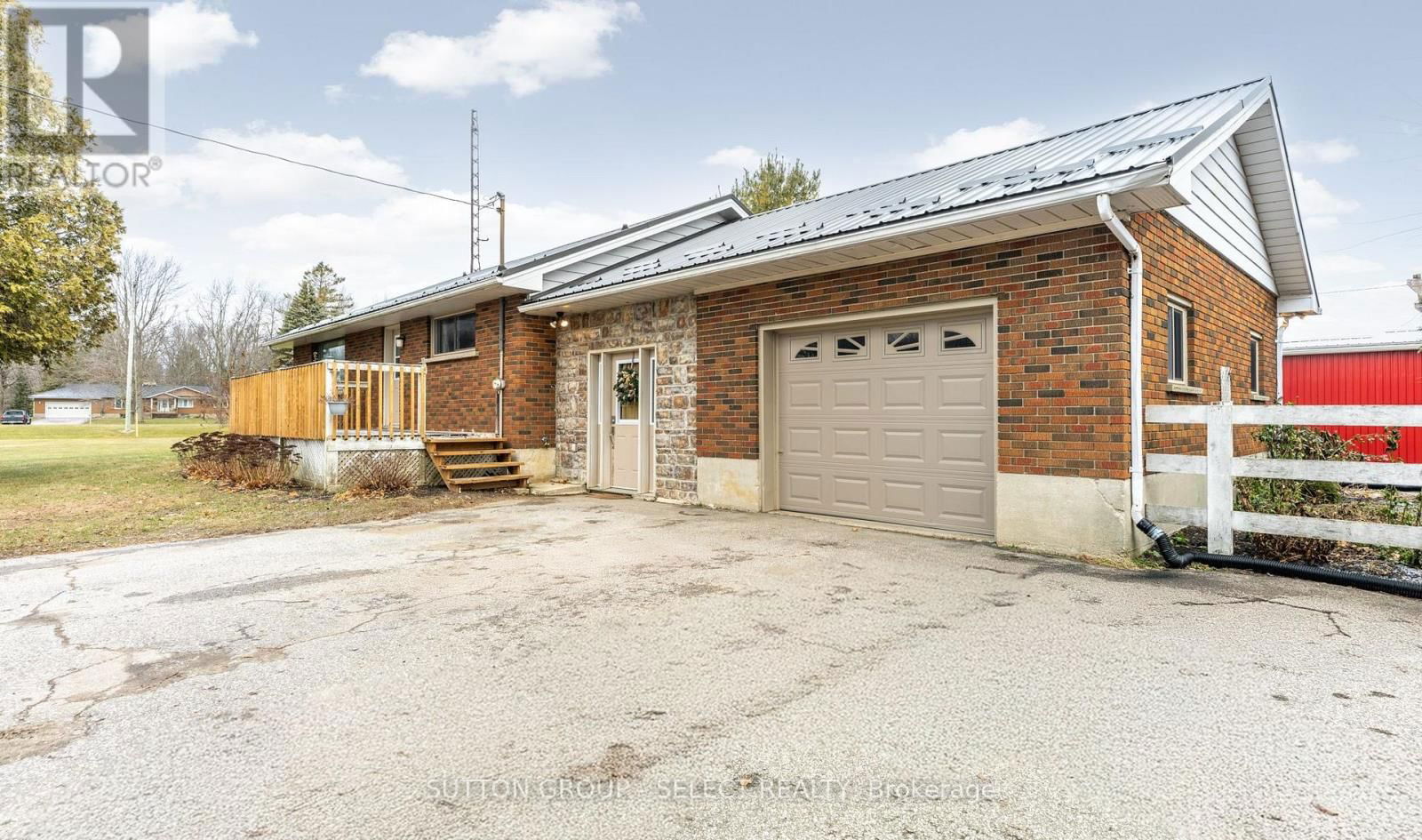 7462 PLANK ROAD Image 11