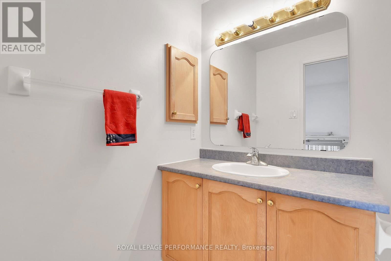 928 GOOSE RIVER AVENUE Image 22