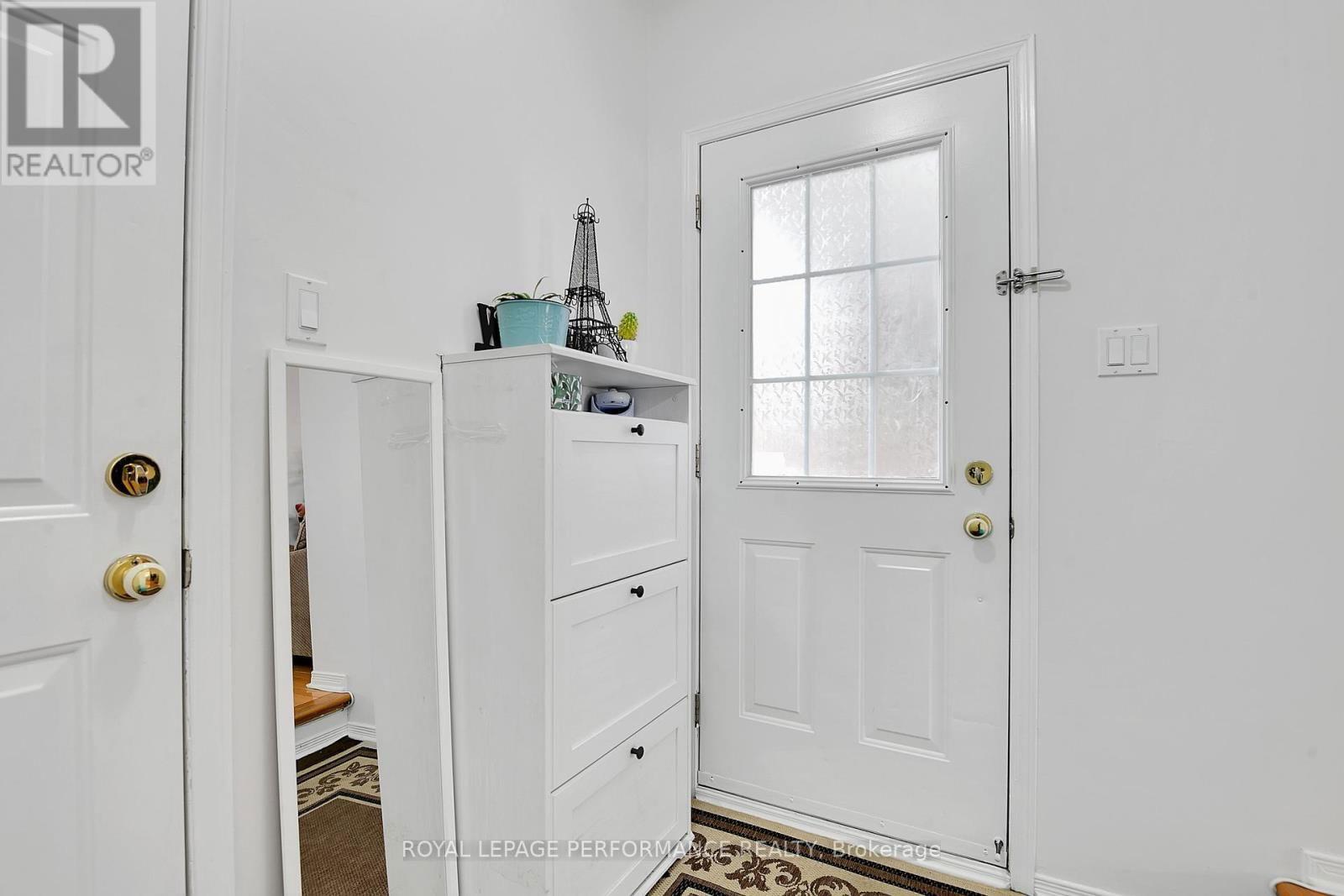 928 GOOSE RIVER AVENUE Image 4