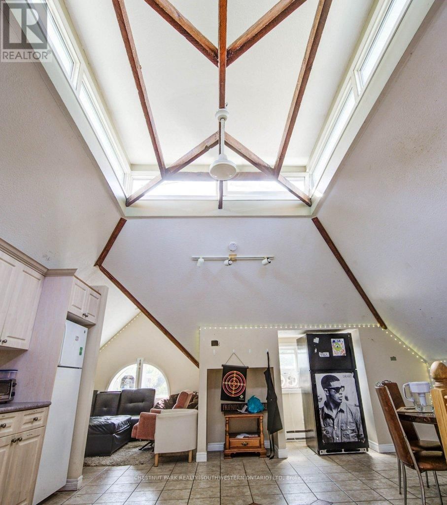 62 DORSET STREET Image 29