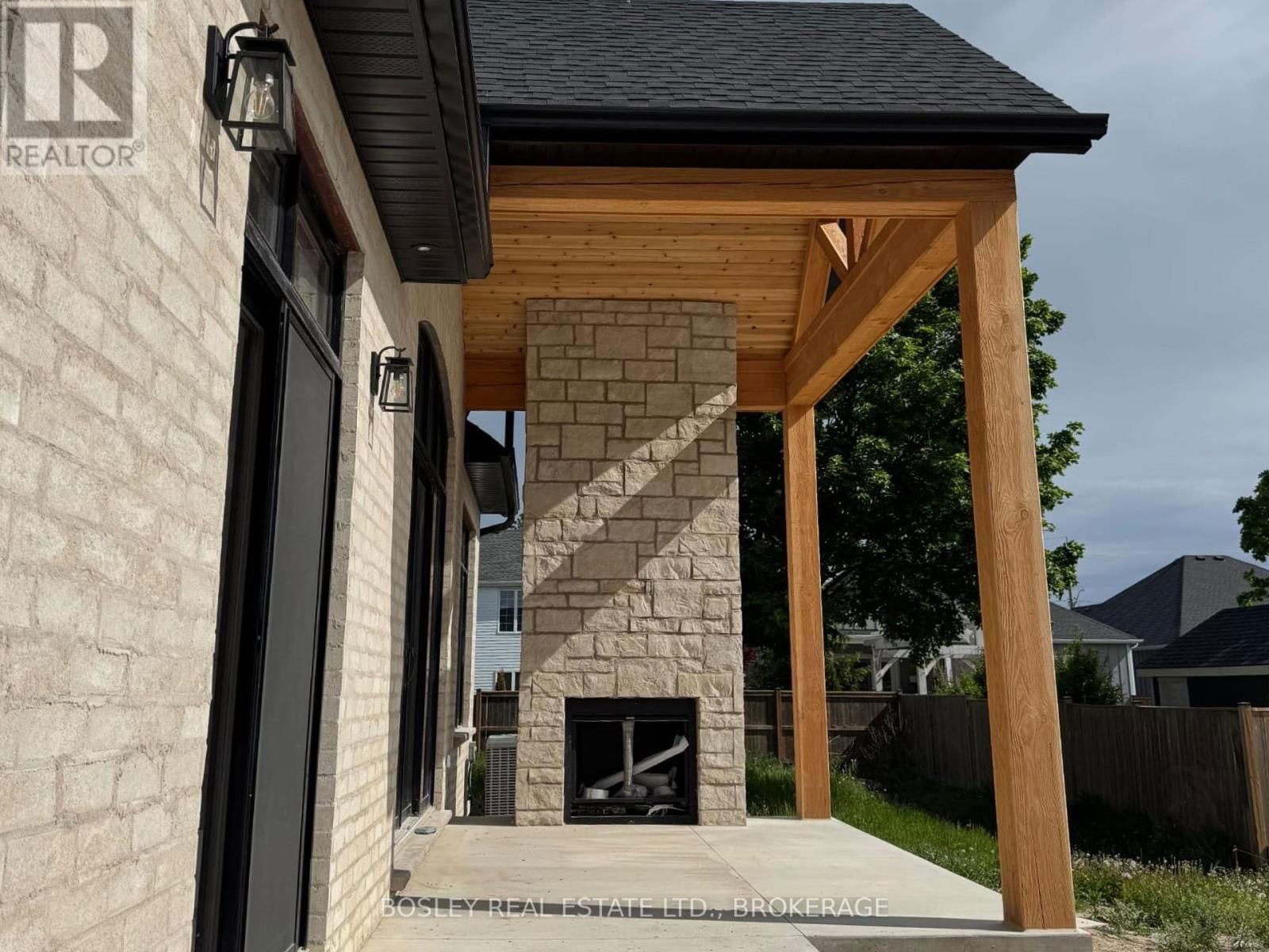 9 OAKLEY DRIVE Image 8