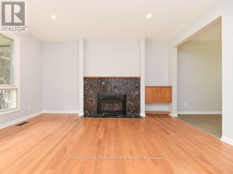 1 - 945 GOREN AVENUE Image 3