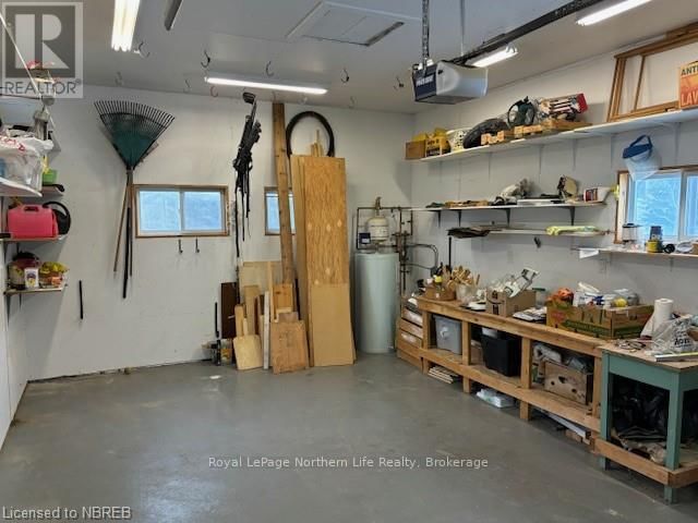 262 LEONARD STREET Image 8