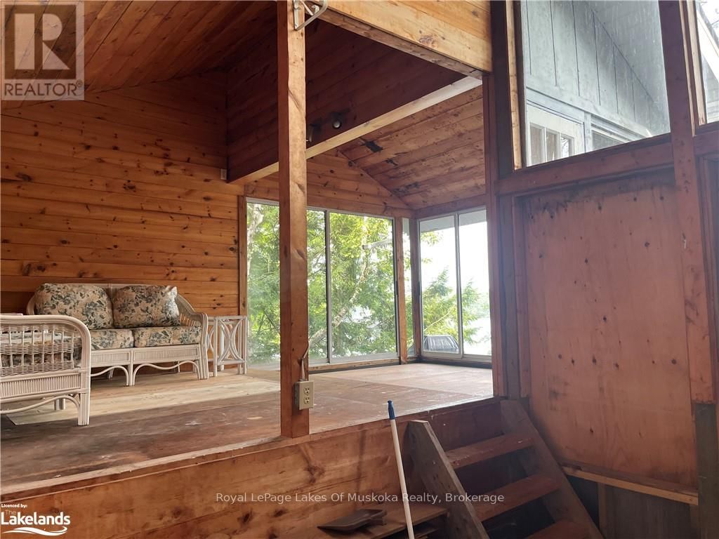 3 ISLAND 15KL Image 36