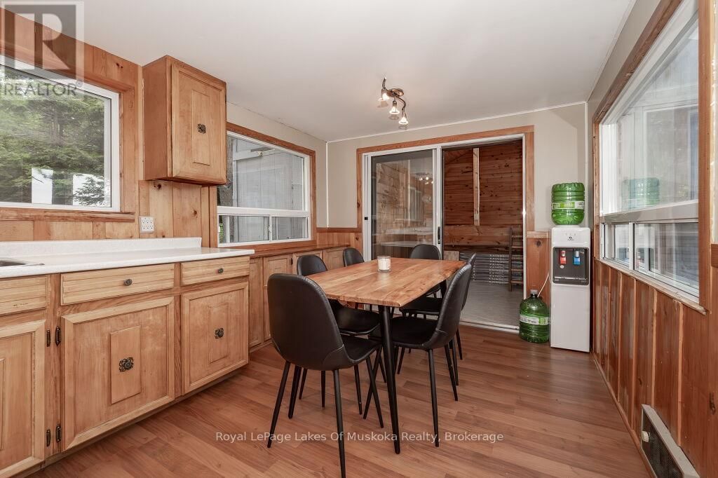 3 ISLAND 15KL Image 9