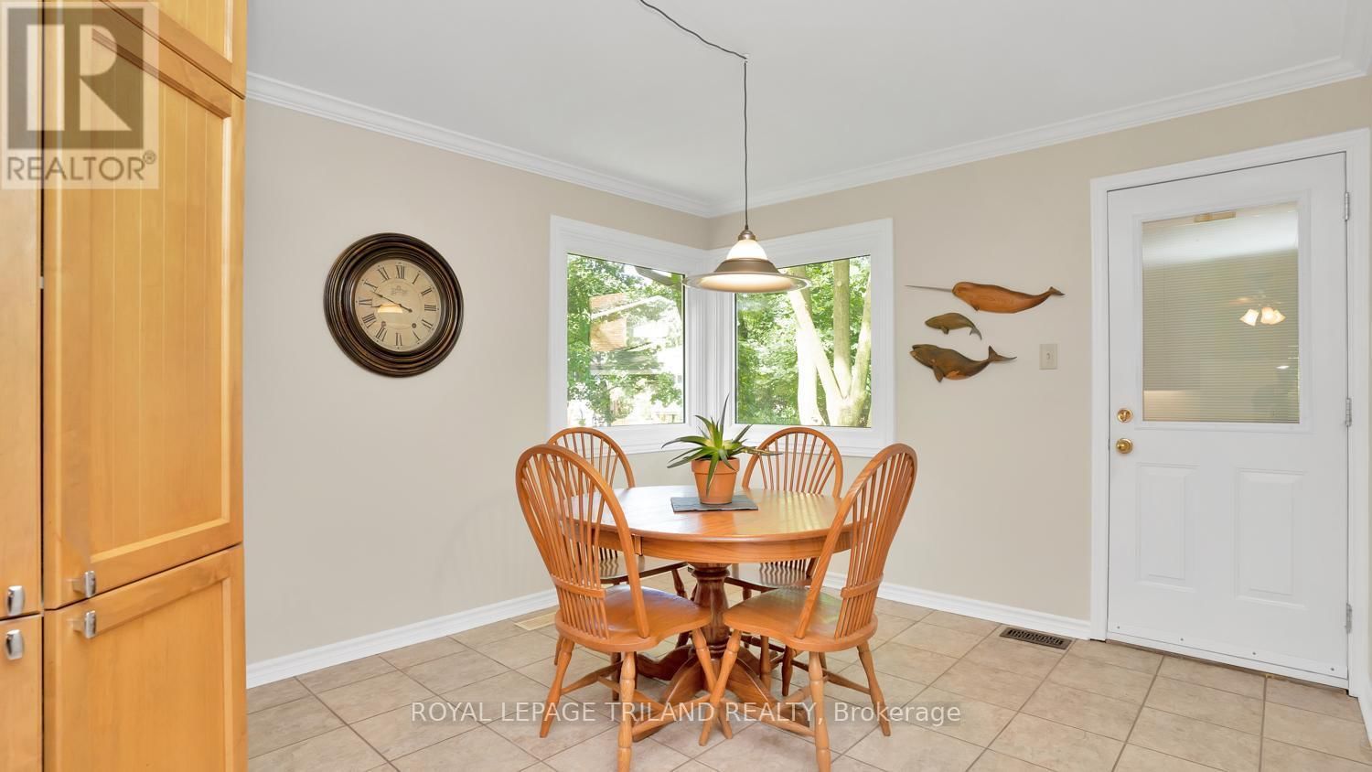 24 LONGBOW PLACE Image 15