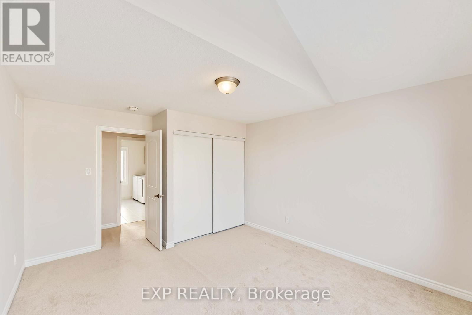 170 AUBRAIS CRESCENT Image 23