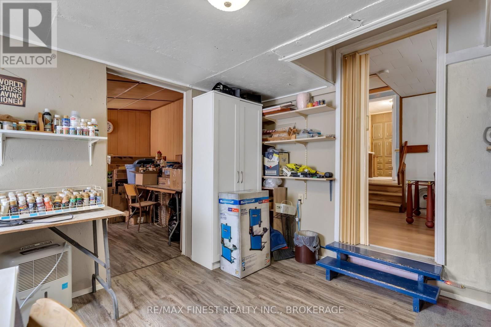 7 CEDAR STREET Image 29