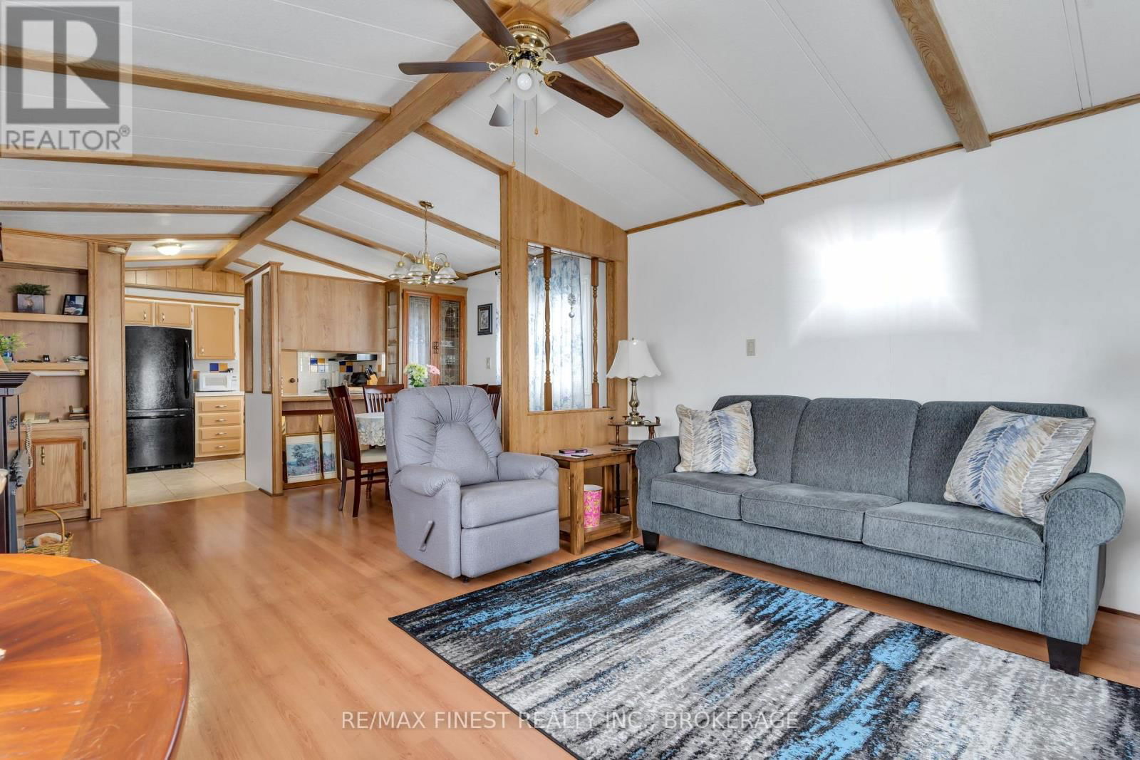 7 CEDAR STREET Image 8