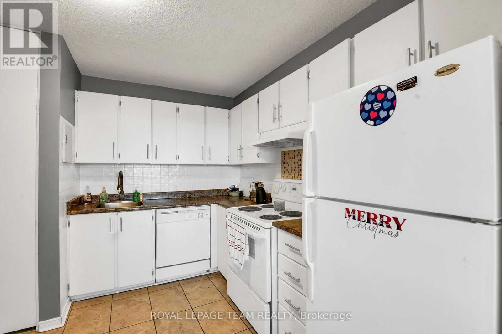 801 - 1285 CAHILL DRIVE Image 14