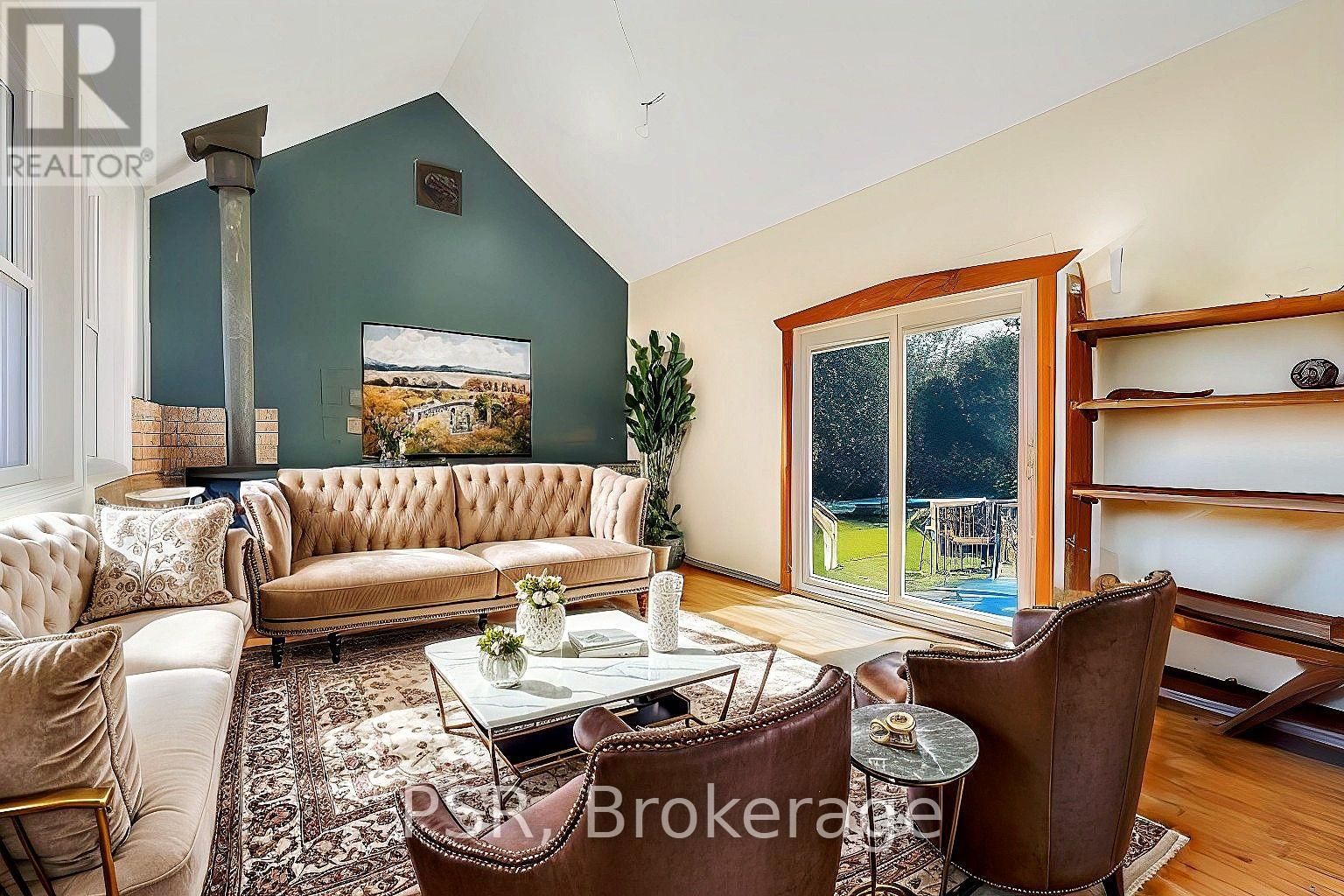 6460 WELLINGTON ROAD 7 Image 9