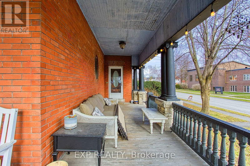 Tertiary Property View