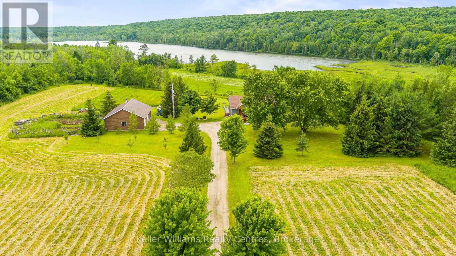 210182 BURGESS SIDEROAD Image 37