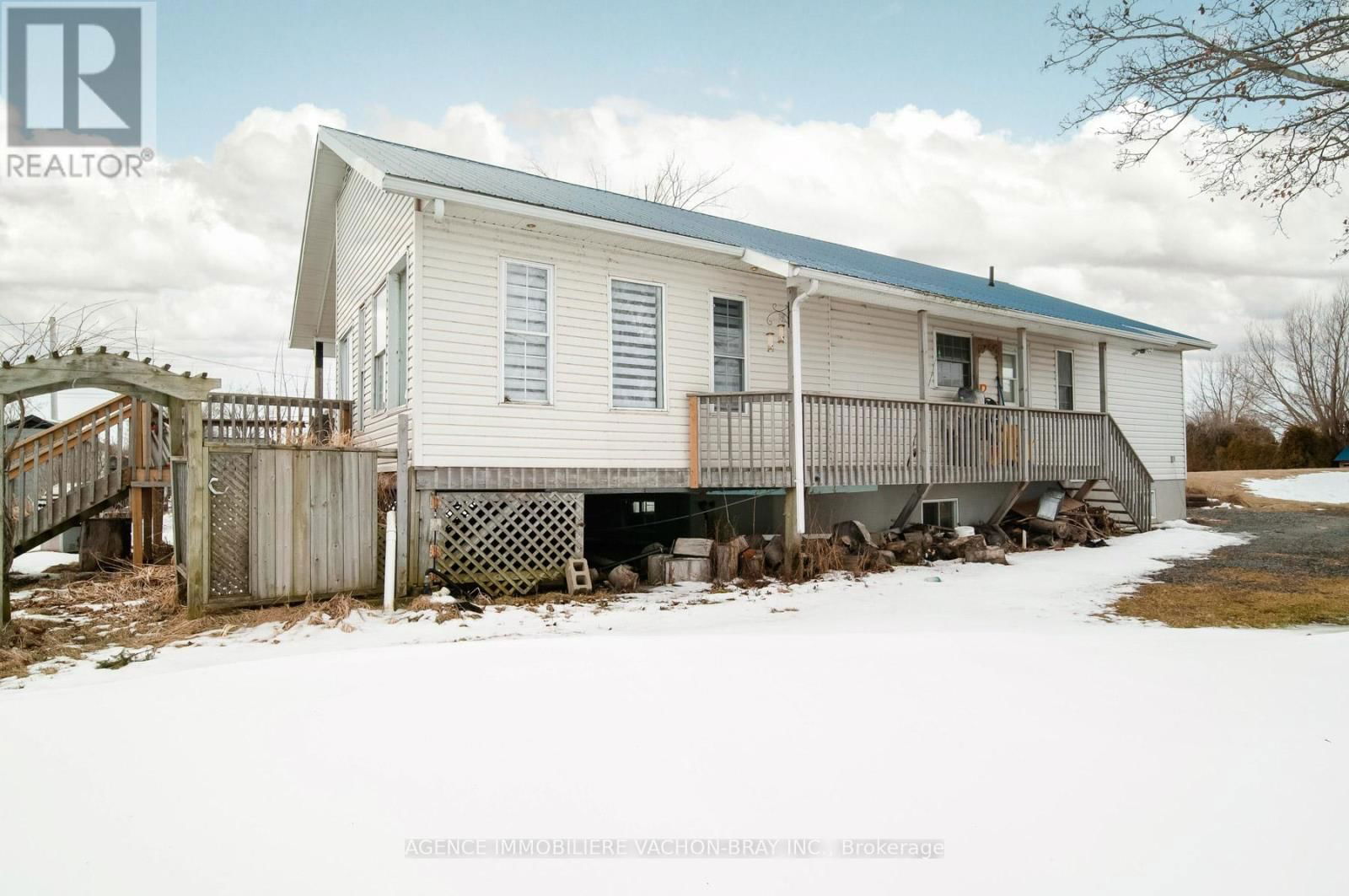 6240 167TH AVENUE Image 4