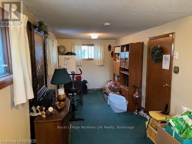 782 ANN STREET Image 32