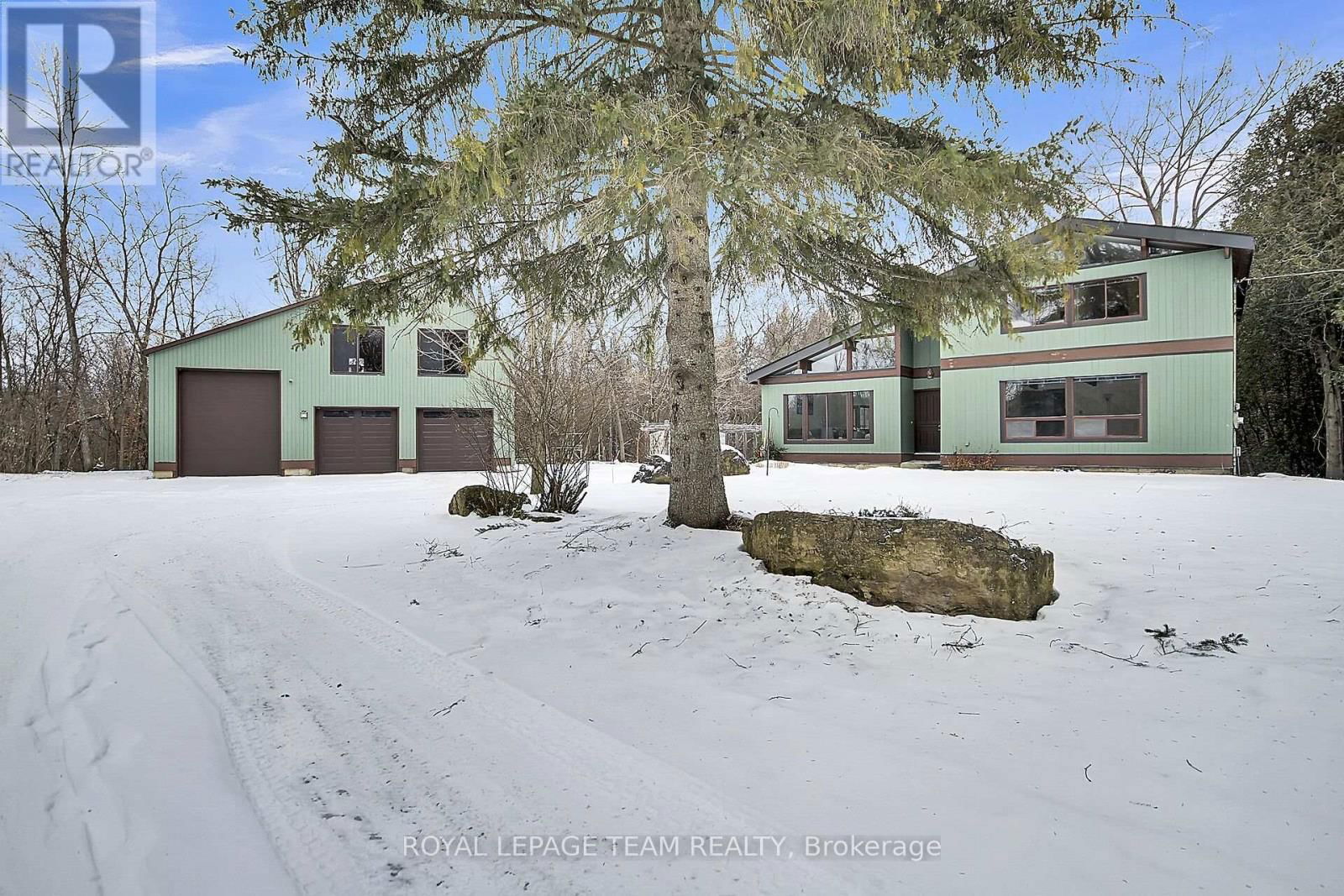 8885 PANA ROAD Image 1