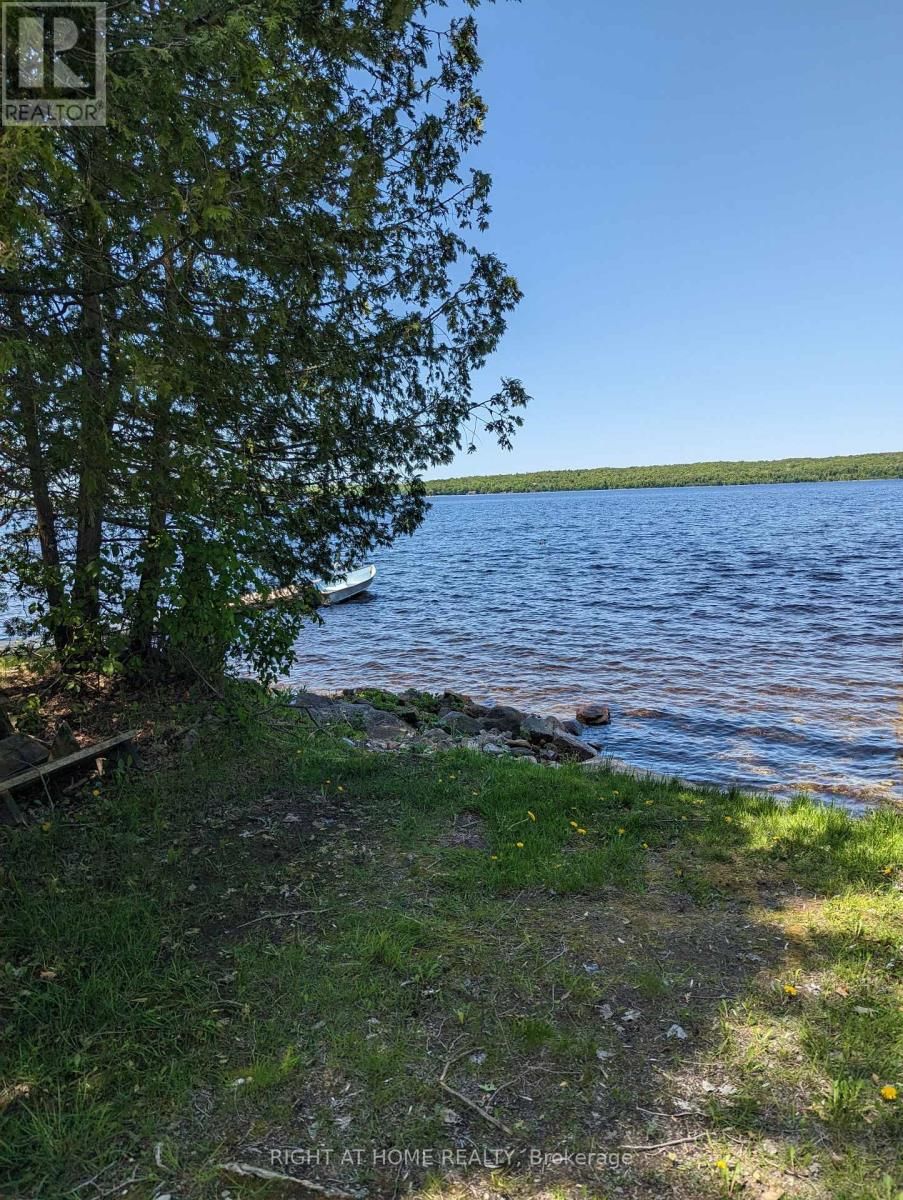 4 LAKESHORE ROAD Image 31