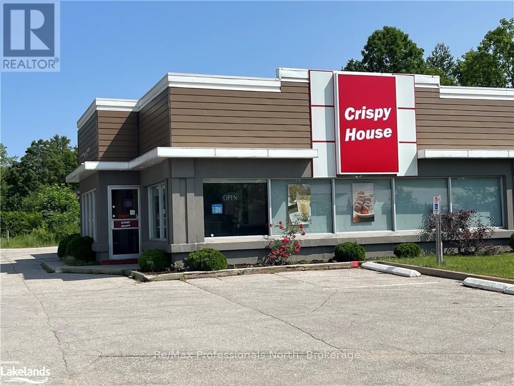 350 WINEWOOD AVENUE EAST Image 17