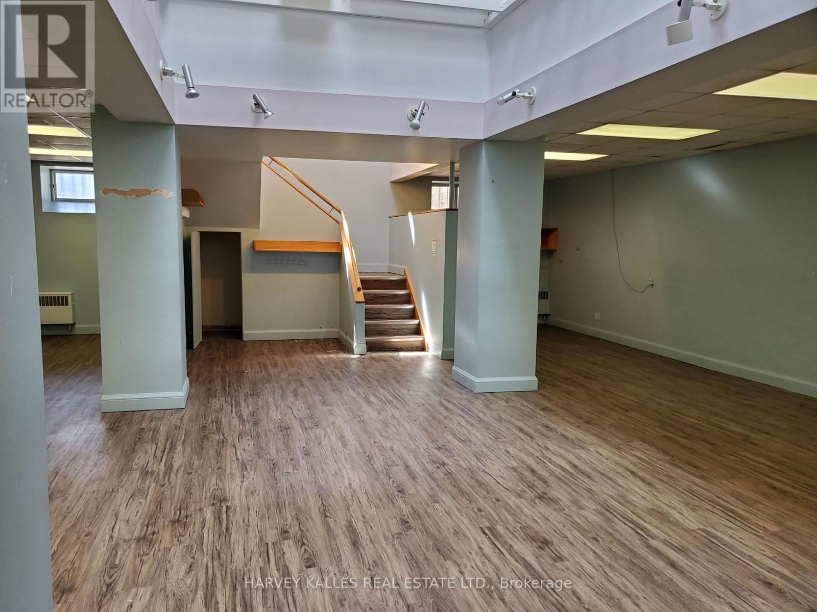45 PEEL STREET Image 22