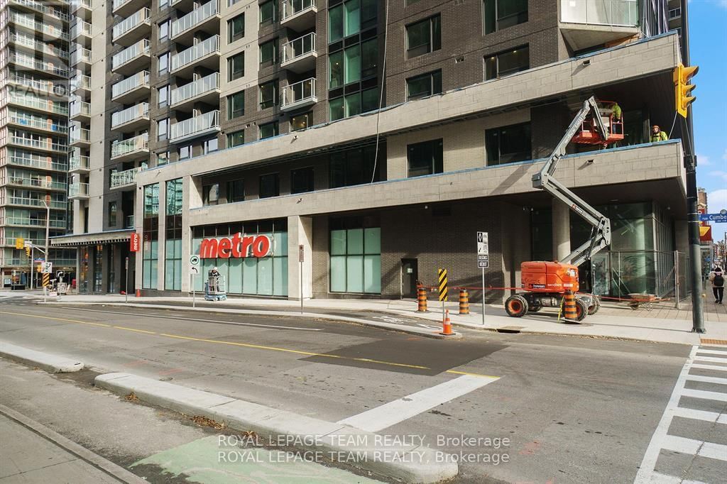 711 - 180 GEORGE STREET Image 2