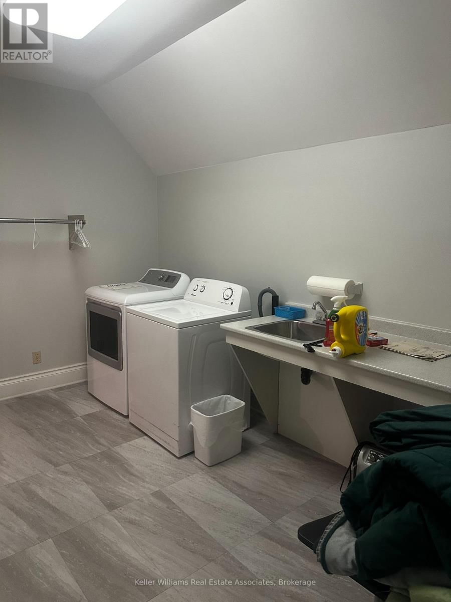 860 MUSKOKA ROAD SOUTH Image 33
