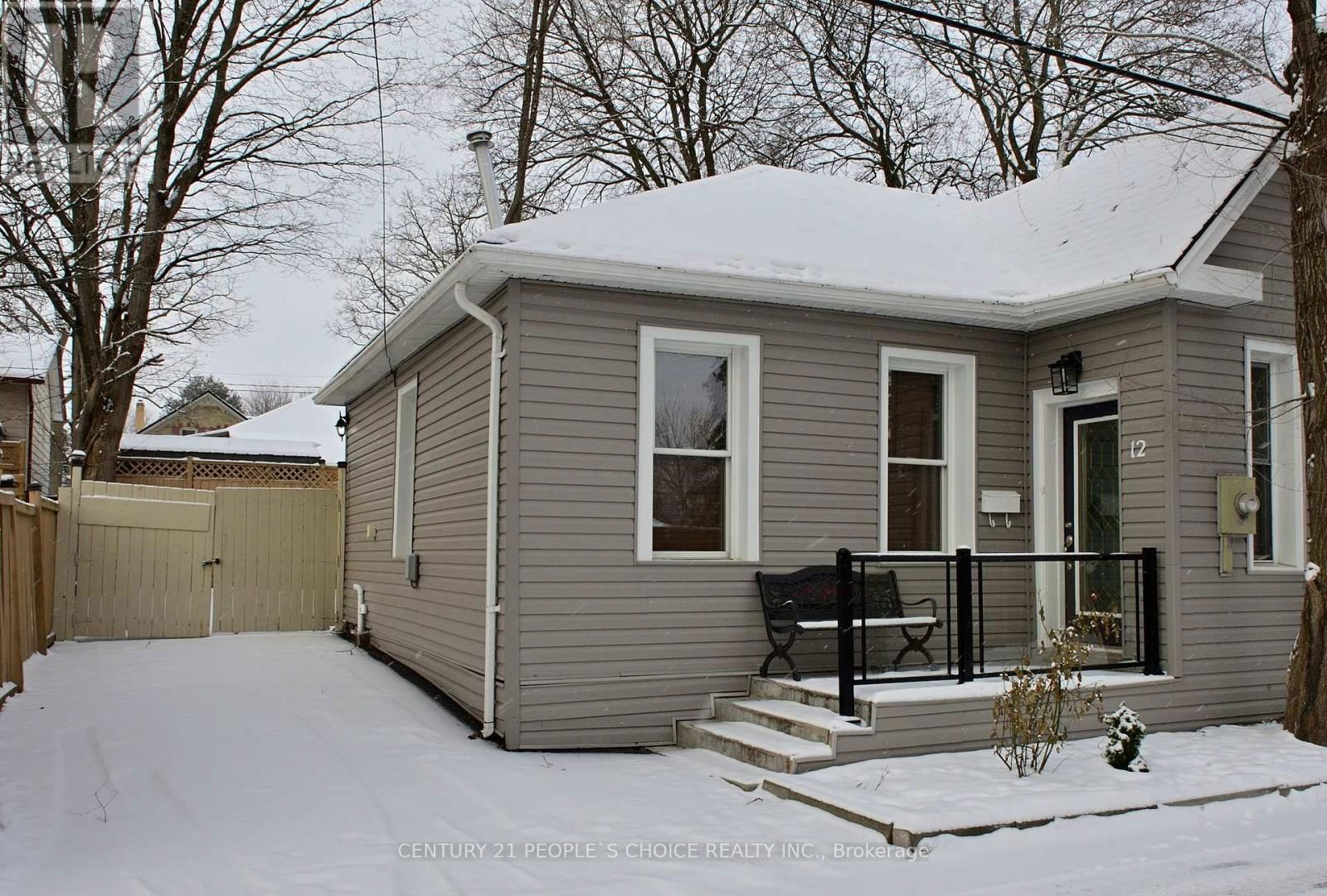 12 BARRIE LANE Image 1