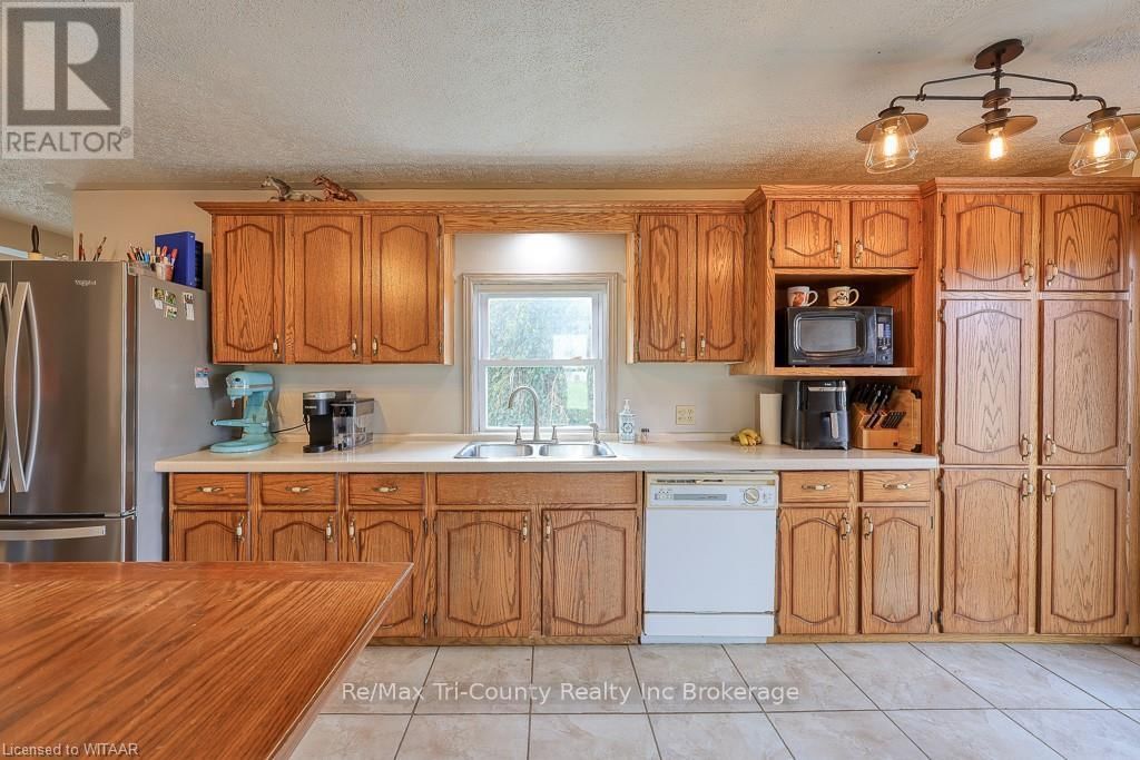 7069 TALBOT TRAIL Image 36