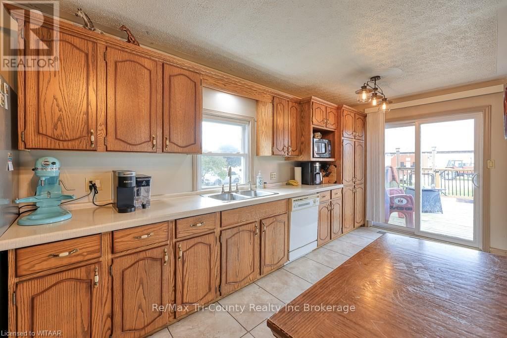 7069 TALBOT TRAIL Image 37