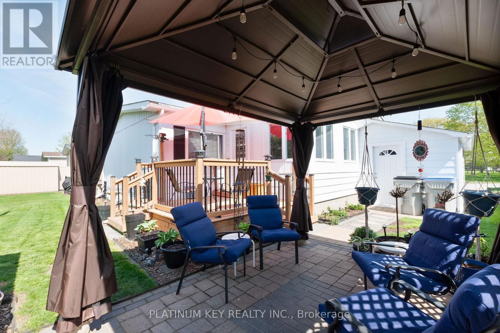 477 RICHARD CRESCENT Image 20
