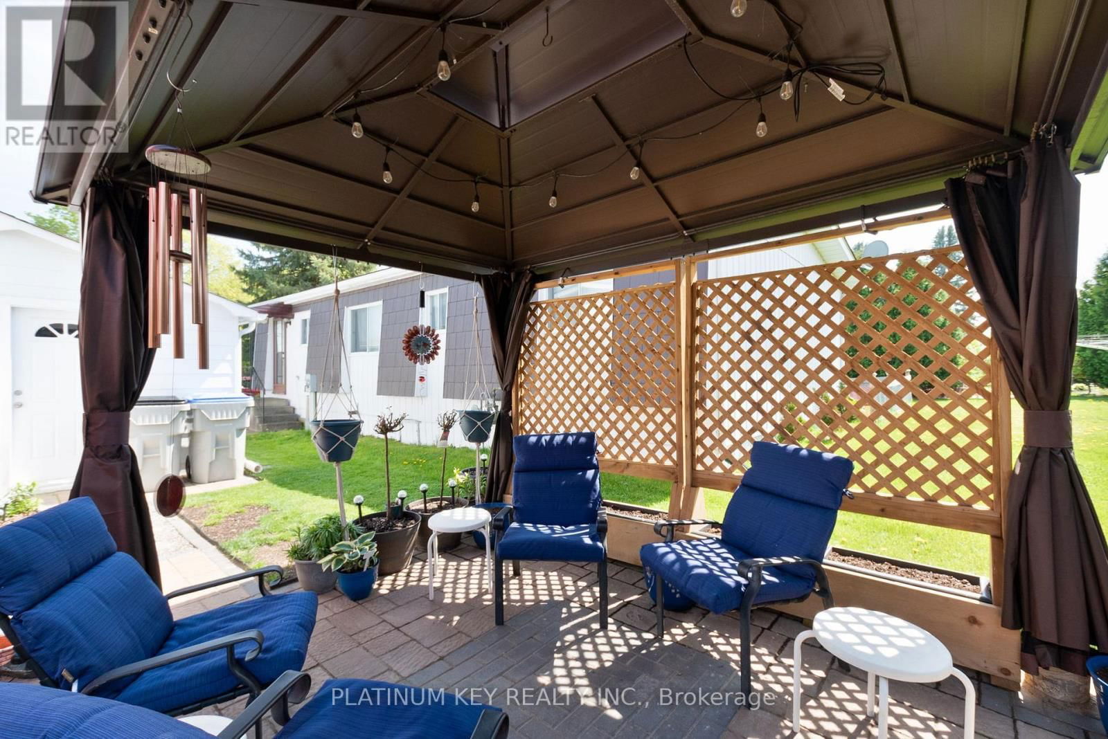 477 RICHARD CRESCENT Image 21