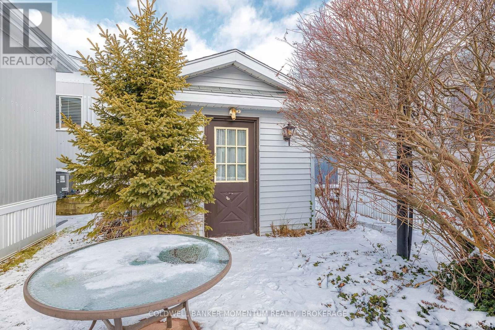 52 - 3033 TOWNLINE ROAD Image 29