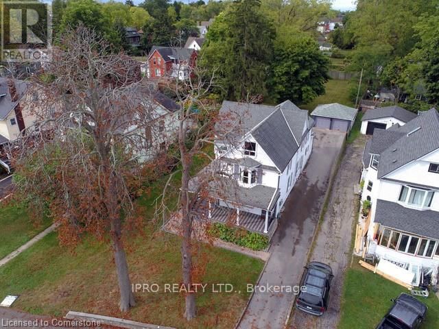 707 NIAGARA BOULEVARD Image 33