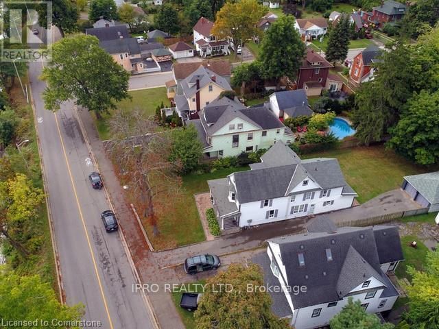 707 NIAGARA BOULEVARD Image 37