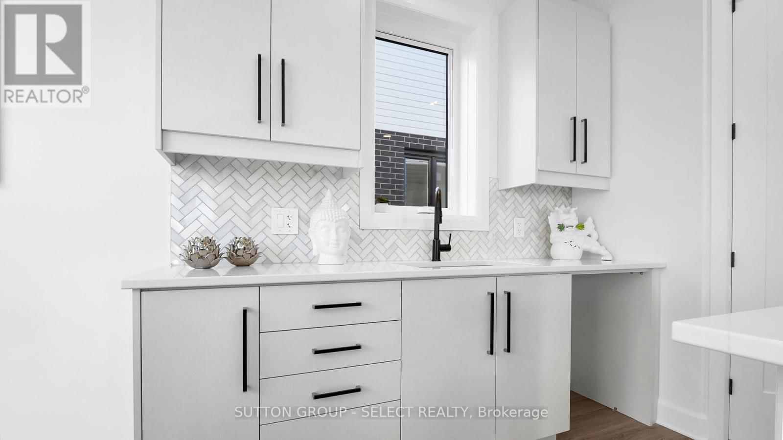 44 LUCAS ROAD Image 14